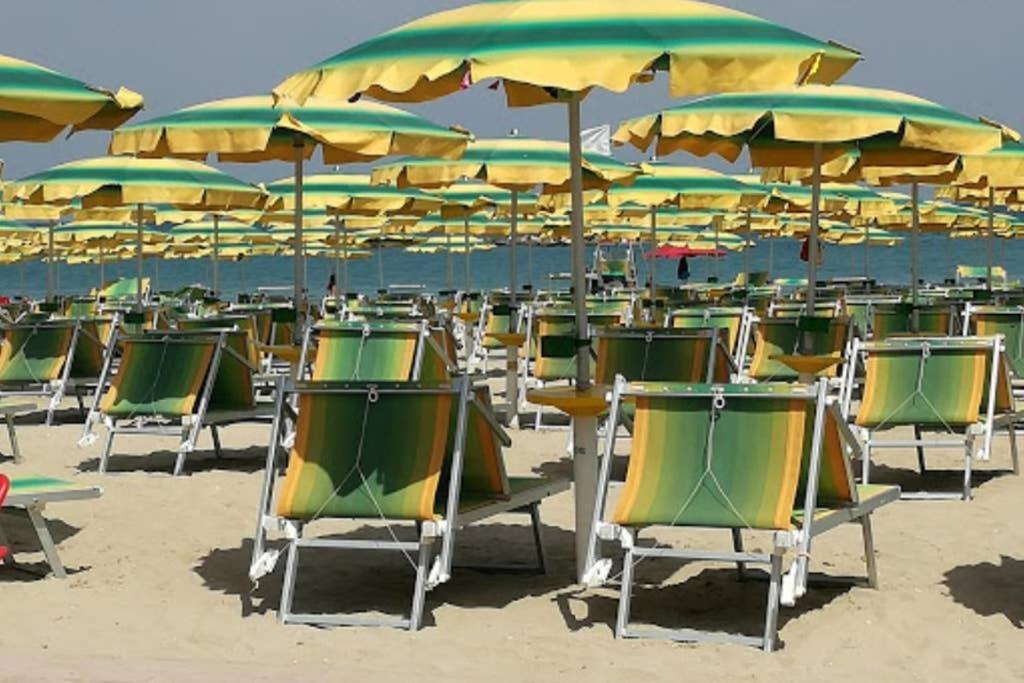 Bilocale Vista Mare Apartman Fano Kültér fotó